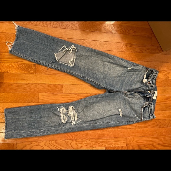 Abercrombie Ankle Straight Ultra high rise Jeans. Size 28 - Picture 3 of 4